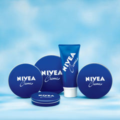 nivea creme brand fanpop care rihanna face ad racist practice marketing ditched crazypundit company its update